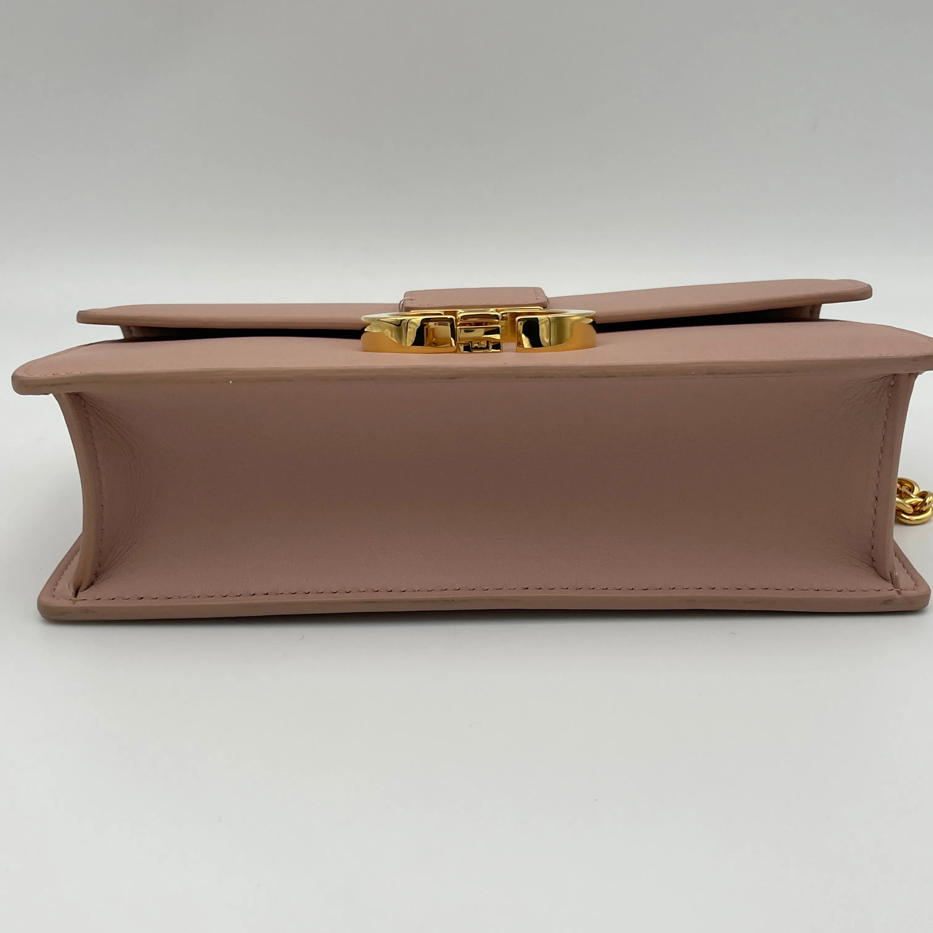 30 Montaigne East West Pink Crossbody Bag in Calfskin, Gold hardware