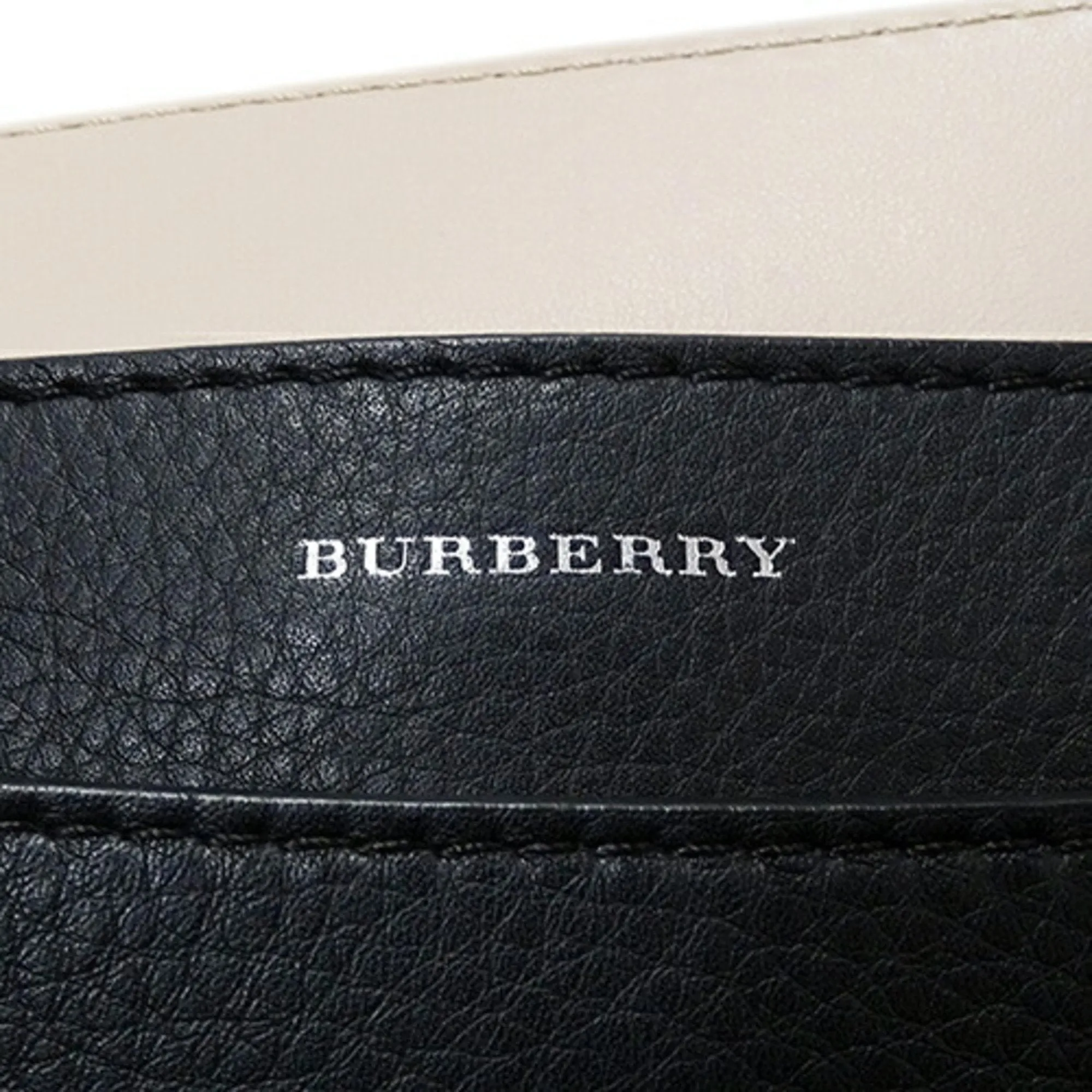 BURBERRY Handbag