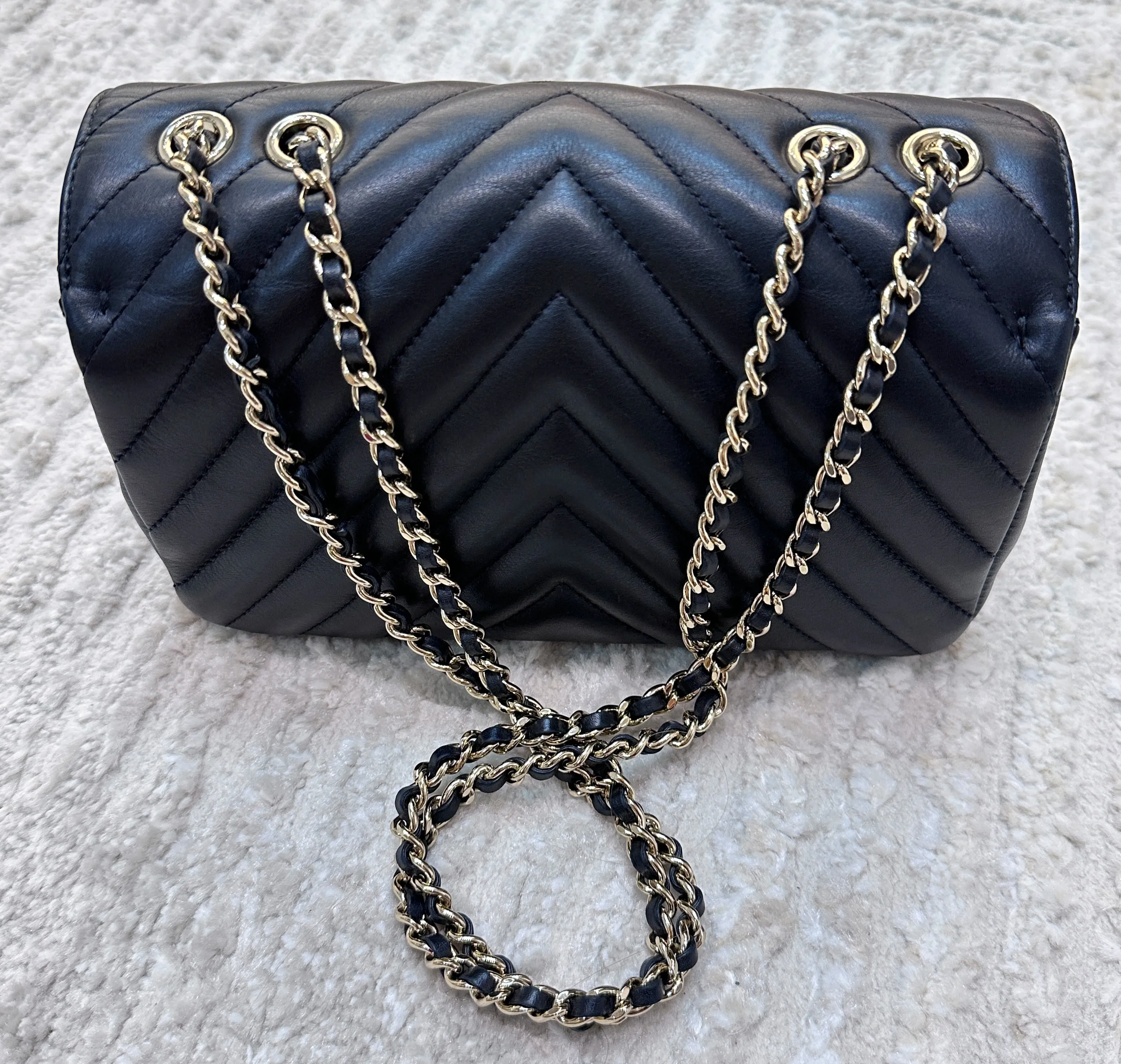 CHANEL Calfskin Chevron Quilted Mini Statement Flap Black