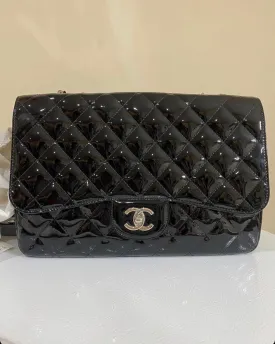 Chanel classic flap