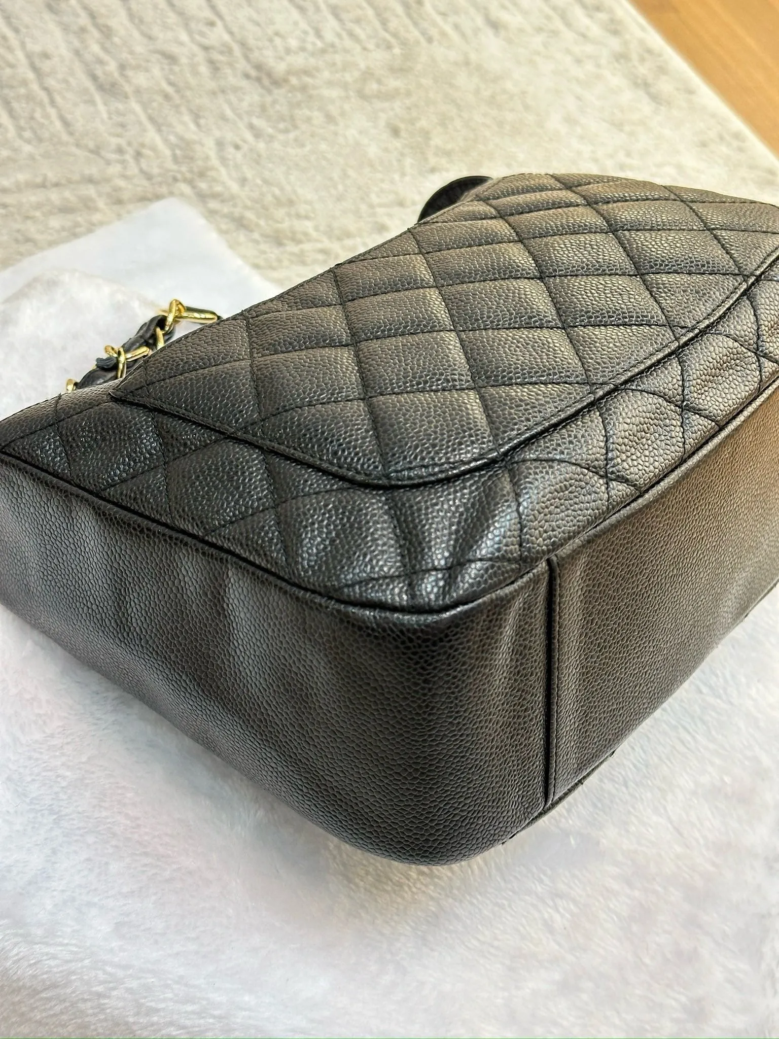 Chanel Medium Caviar Quilted Pochette Shoulder Bag Black GHW