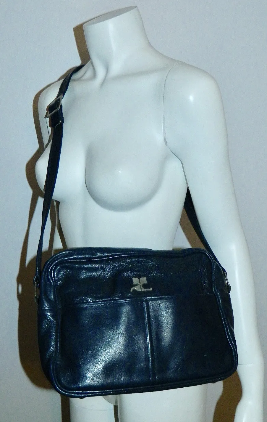 Courrèges leather camera bag / vintage 1960s dark blue COURREGES cross- body purse