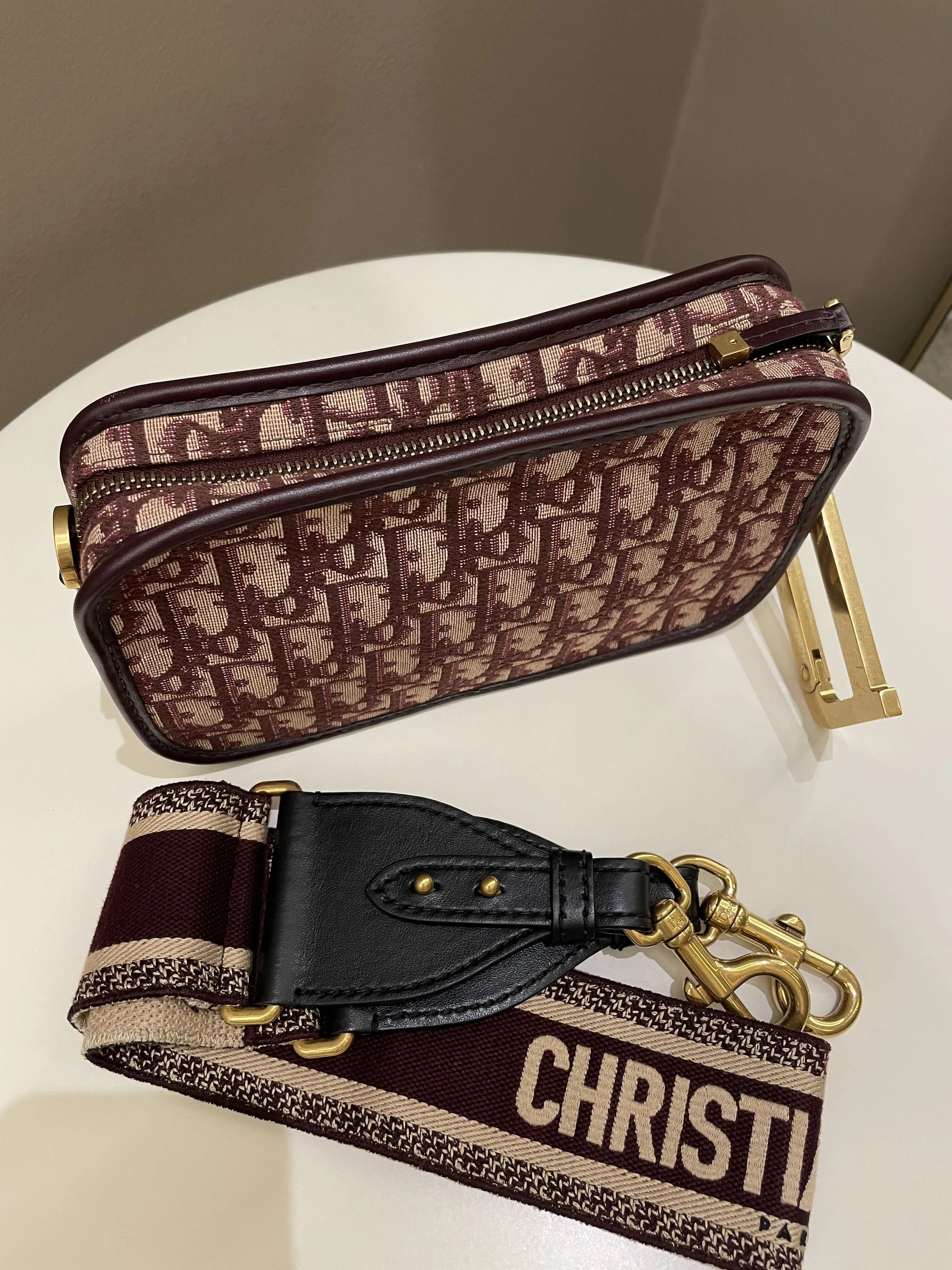 Dior Diorquake Clutch Bag w Strap Red Oblique